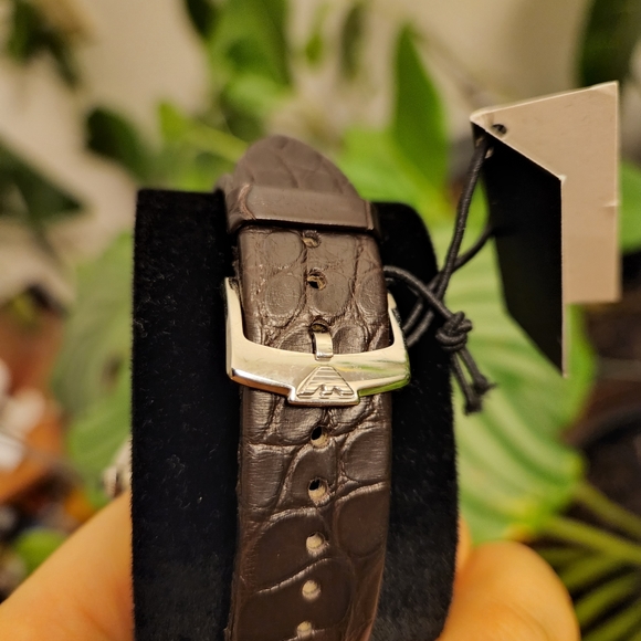 Emporio Armani automatic watch msrp$945 - Picture 5 of 8